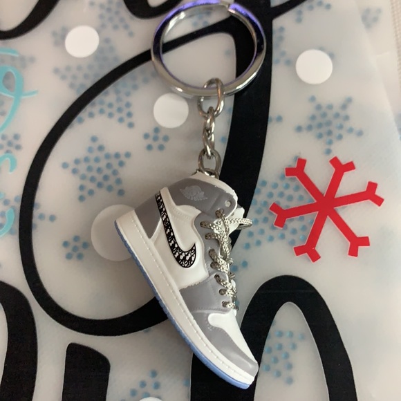 running shoe dunk keychains - Picture 4 of 4